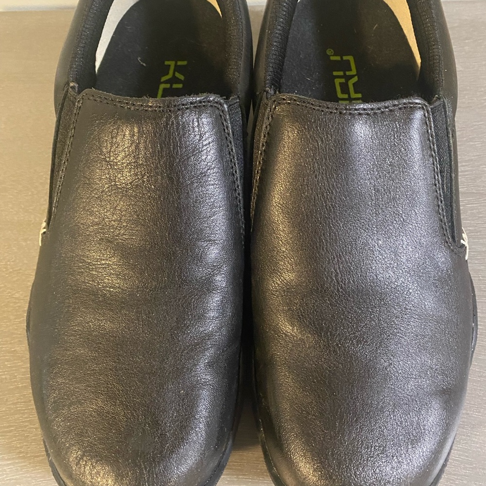 KURU Women’s Black Slip-On Loafers - Picture 2 of 6